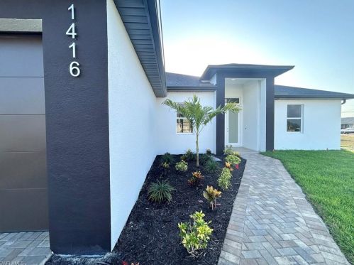 1416 12th Pl, Cape Coral, FL 33909-1470