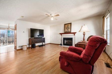 512 Bellcrest Ct, Pataskala, OH 43062-7332