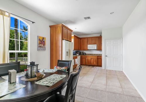 15563 Estancia Ln, West Palm Beach FL  33414-7439 exterior