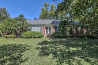 6113 Gardendale Dr, Nashville, TN 37215-5601