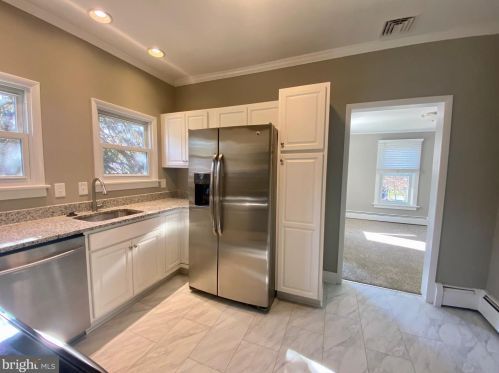 520 Hockersville Rd, Swatara PA  17033-2076 exterior