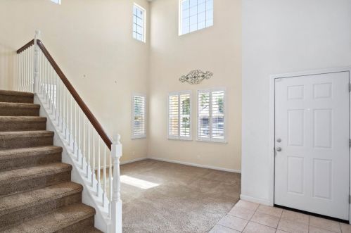 4229 Montara Dr, Turlock CA  95382-7365 exterior
