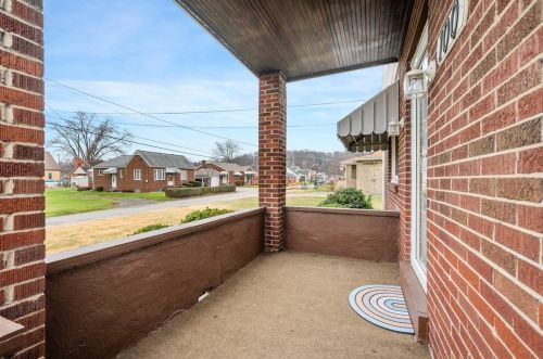 100 Orr Ave, Cheswick, PA 15024-1139