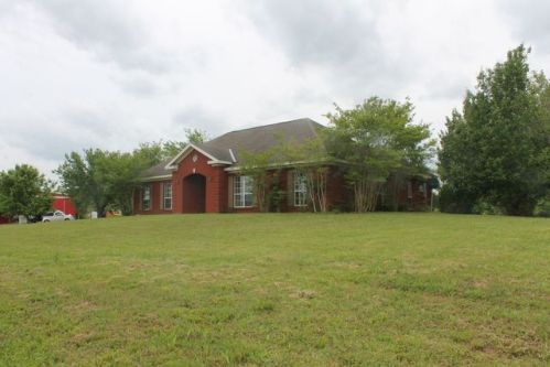526 Green Lake Rd, Hayneville, AL 36040-2623