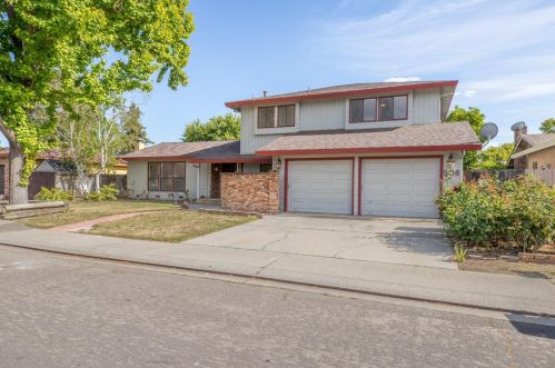 908 Rugby Ln, Modesto, CA 95356-1839