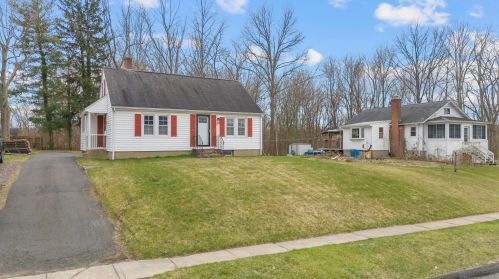 403 Nott St, Hartford, CT 06109-1627