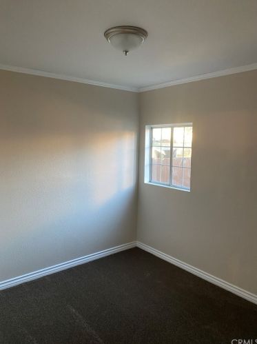 7472 Lionel St, Paramount CA 90723-2025 exterior