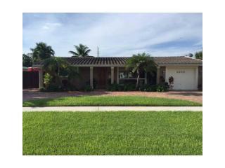 5308 Jackson St, Hollywood, FL 33021-7106