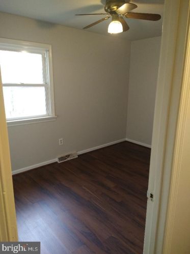 243 Stony Hill Rd, Fredericksburg VA  22406-4128 exterior