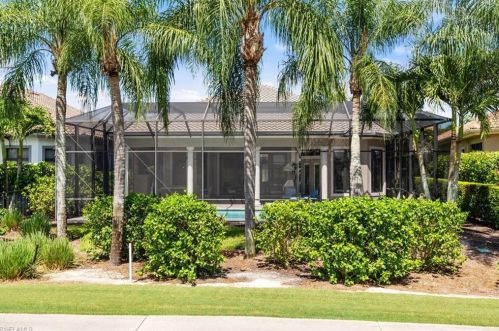 28858 Blaisdell Dr, Naples FL  34119-0906 exterior
