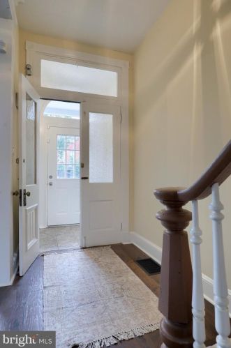 140 New St, Lancaster, PA 17602-2046