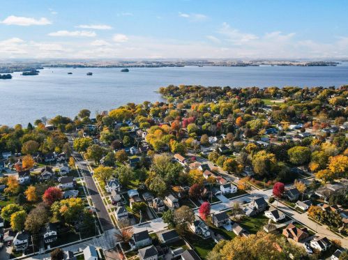 410 Beaver St, Beaver Dam WI  53916-1622 exterior