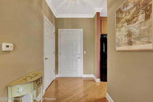 109 Magna Carta Dr, Morganville NJ  07751-5202 exterior