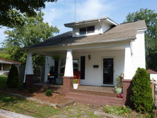 521 Cedar Ave, Knoxville, TN 37917-4208