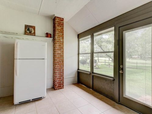 5215 Wedgefield Rd, Granbury TX  76049-4166 exterior