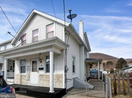 435 2 St, Lykens PA  17048-1301 exterior