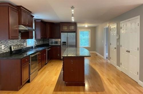 506 Borough Rd, Allenstown NH  03275-3806 exterior
