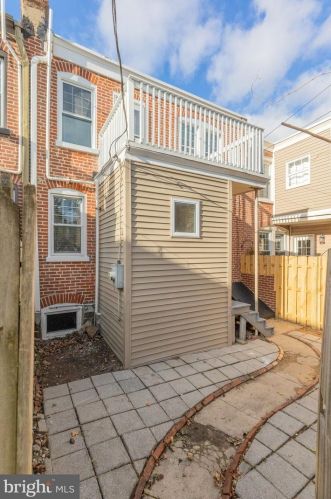 1506 Franklin St, Wilmington DE  19806-3104 exterior