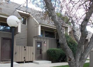 369 43rd St, Minneapolis, MN 55409-2157
