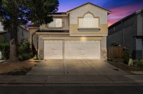 11407 Gold Station Dr, Rancho Cordova CA  95670-6209 exterior