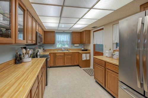 34 Woodlake Dr, Daytona Beach FL  32129-4050 exterior
