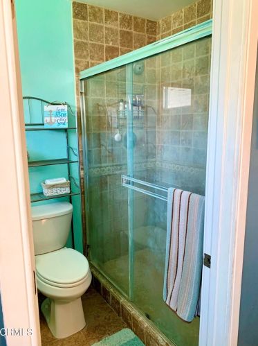 88 Pamela Ct, Santa Paula CA  93060-2400 exterior