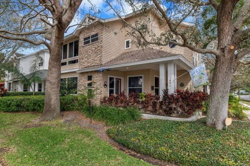1401 5th St, Saint Petersburg, FL 33704-4441