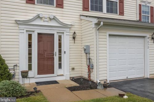 272 Savanna Dr, Pottstown, PA 19465-6603