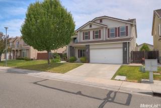 3800 Madrone Way, Sacramento, CA 95834-3812