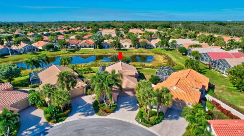 7181 Foxworth Ct, Boynton Beach FL  33437-6455 exterior