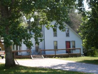 795 Hidden Valley Cir, Mc Minnville, TN 37110-5480