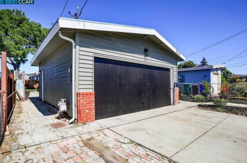3065 13th St, Richmond CA  94806-2255 exterior