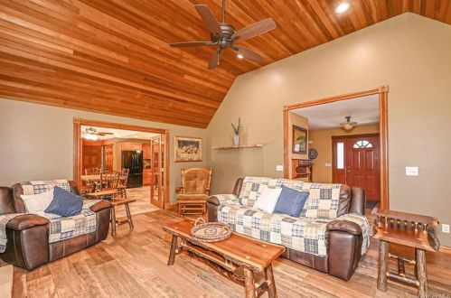 166 Lakeside Trl, Panamoka NY  11961-2246 exterior