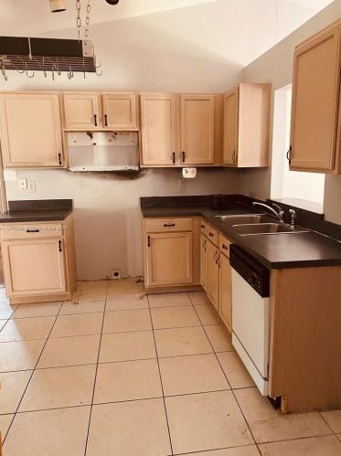 4190 46 Pl, Vero Beach FL  32967-6315 exterior