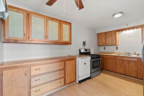 1804 4th St, Beaver Falls PA  exterior