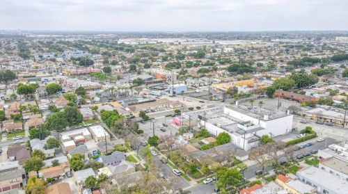 3117 Illinois Ave, South Gate CA 90280-4183 exterior