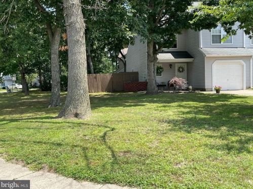 42 Adams Ave, Berlin Boro, NJ 08009-8920