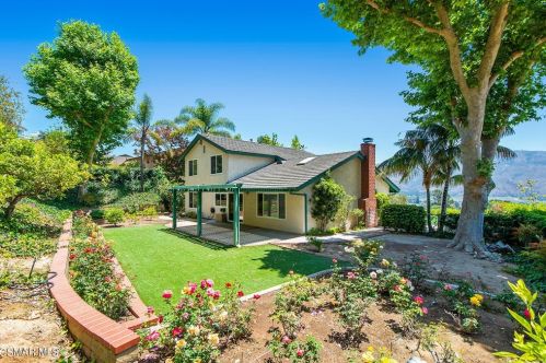 643 Dana Dr, Santa Paula CA  93060-1614 exterior