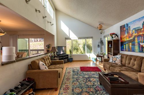 10548 Caminito Banyon, San Diego, CA 92131-1711