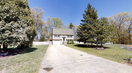 36 Shingle Mill Dr, Nashua NH  03062-2139 exterior