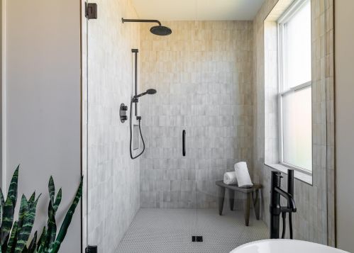 330 Pike St, Covington KY 41011-2127 exterior