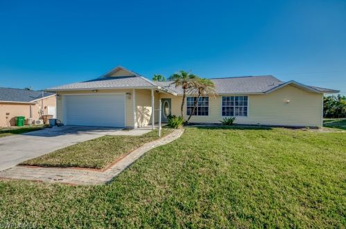 603 11th Ave, Cape Coral, FL 33990-2938