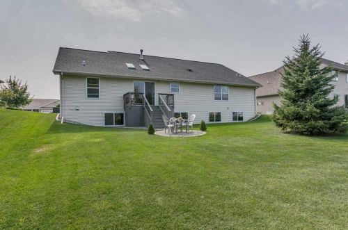 3369 Celine Way, Green Bay, WI 54311-8917