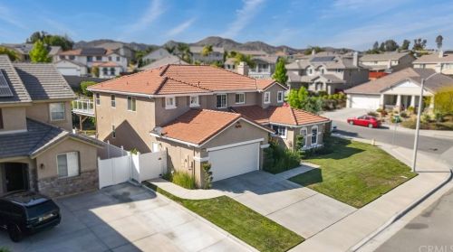 36317 Mustang Spirit Ln, Wildomar CA  92595-7606 exterior