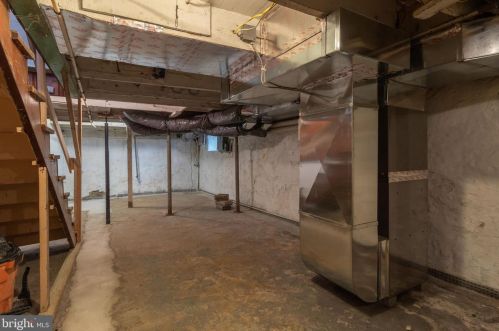 1407 Yates Ave, Boothwyn PA  19061-4635 exterior