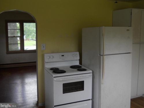4253 Dot St, Slaughter Beach DE  19963-3378 exterior