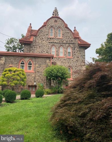 420 Highland Ave, Prospectville PA  19002-5813 exterior