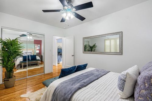 1139 King St, Redwood City CA  94061-2260 exterior