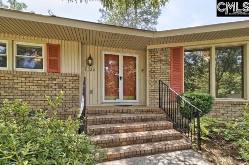 1104 Baywater Dr, Cayce-West Columbia SC  29170-3119 exterior