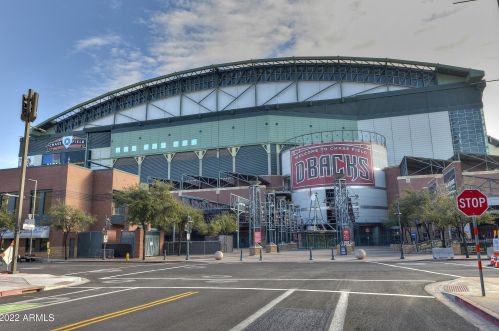 101 7th St, Phoenix AZ 85034-0663 exterior